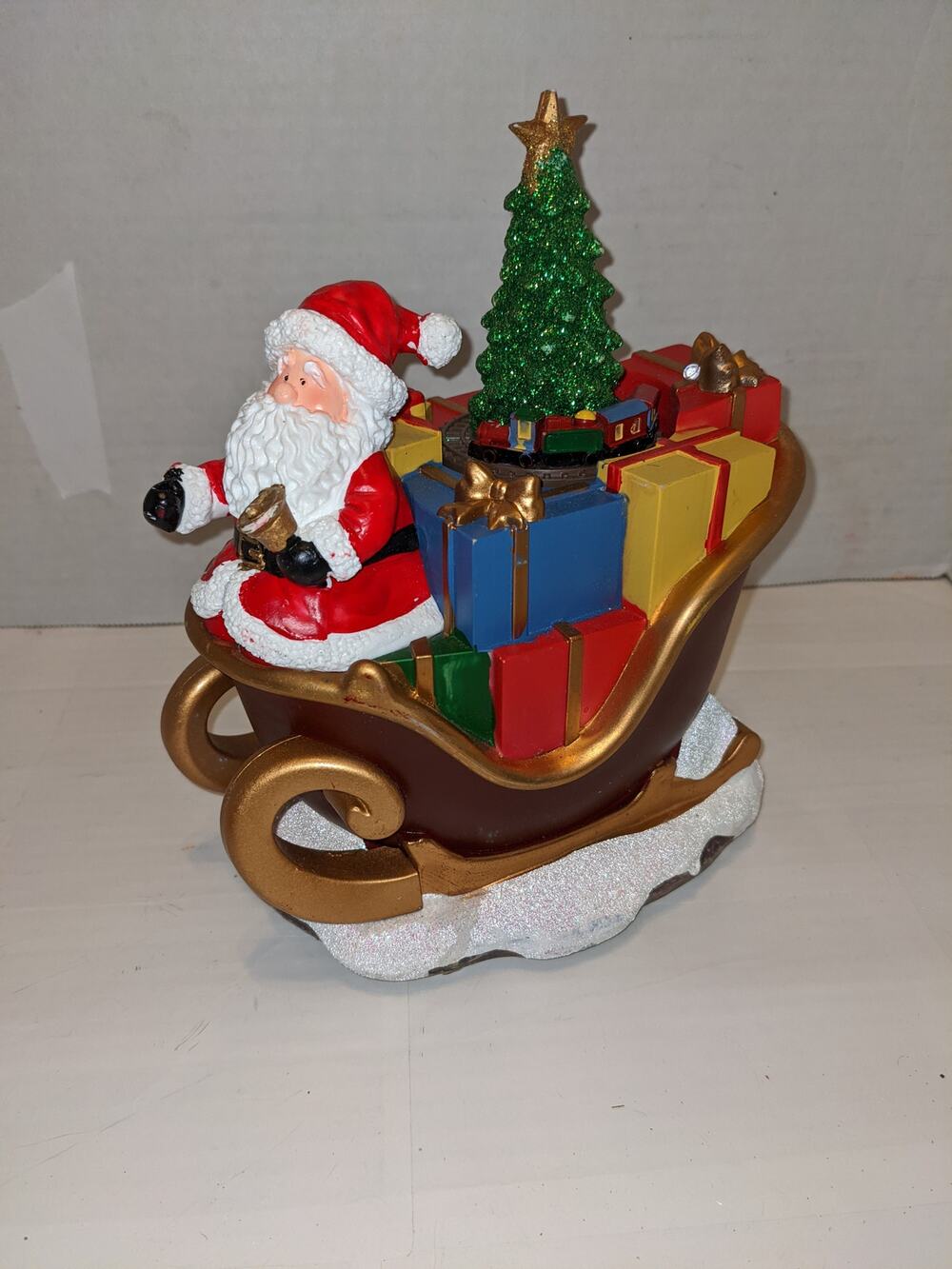 Vintage Santa Music Box Sleigh Wind Up Christmas Tree Gifts